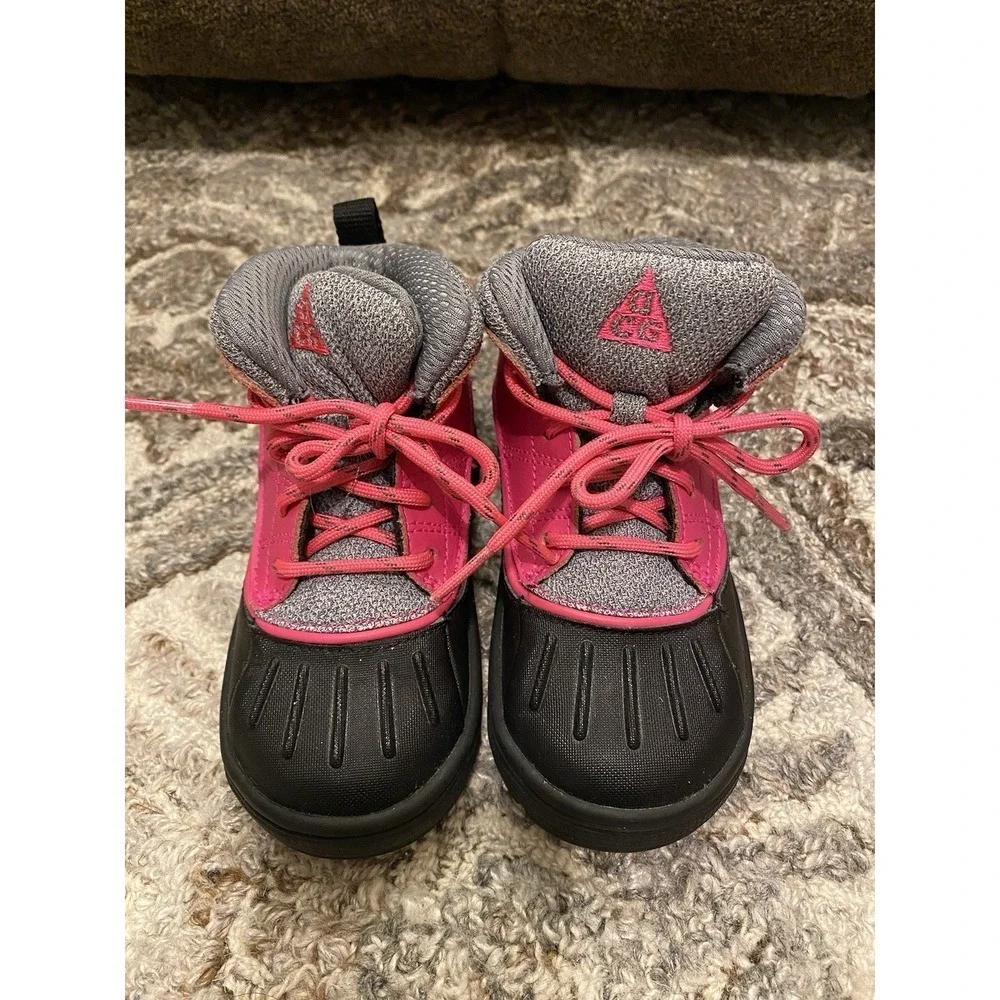 Nike ACG Woodside 2 High Boots Winter Toddler Girls Size 8 Pink Shoes